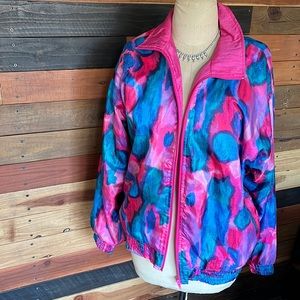 Throwback Retro Windbreaker with pockets